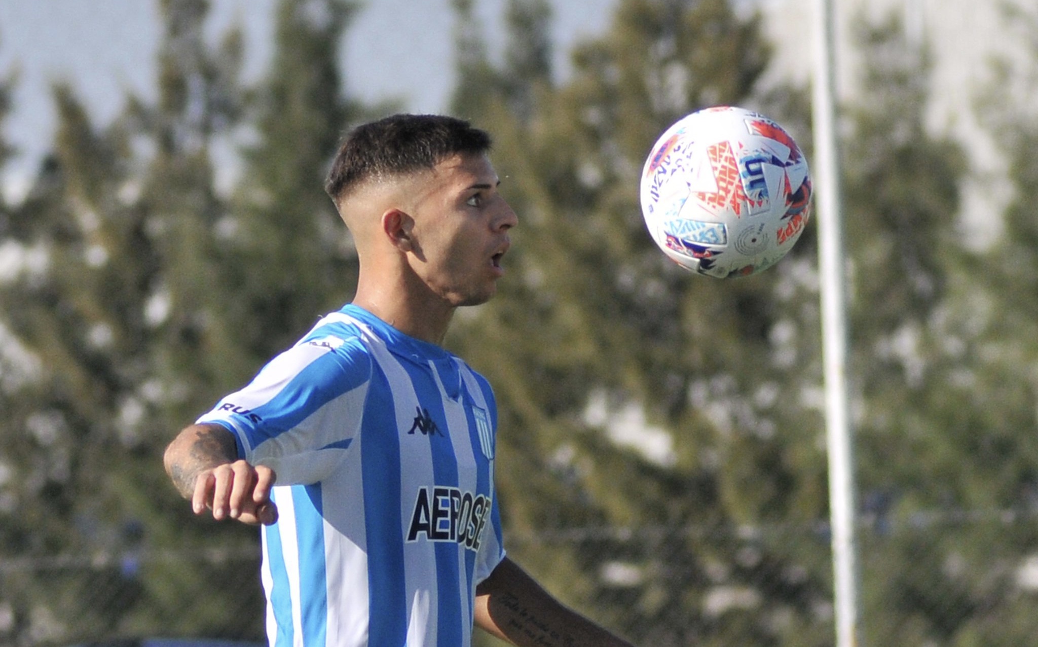 Racing lo dio vuelta y goleó a Gimnasia - Racing de Alma