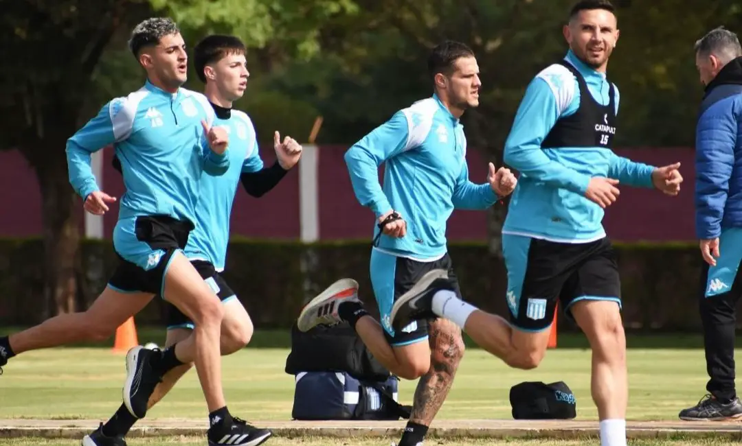 El jugador de Racing que extendió su contrato - Racing de Alma