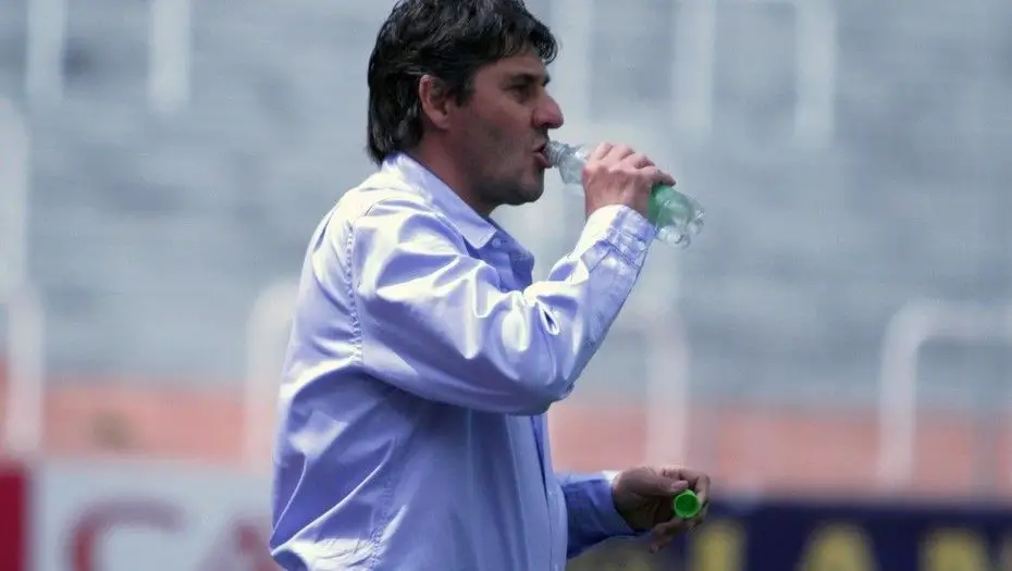 Quiroz se fue de la coordinación de Inferiores de Racing para asumir como técnico de Santamarina. Ya se llevó a tres pibes que conocía de la Academia.