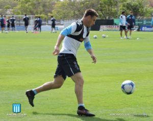 Pillud se entrena en Racing.