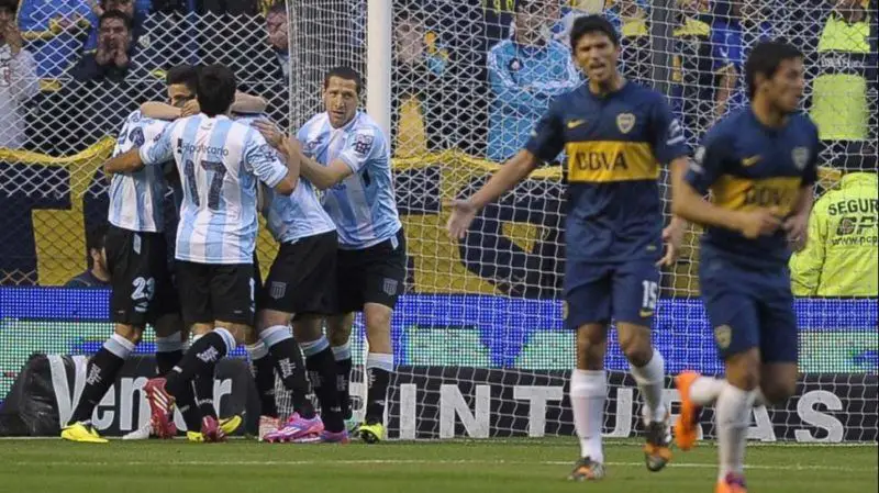 Racing - Boca jugarán el viernes en la Bombonera