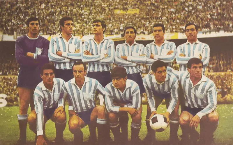 Formación de Racing en 1966.