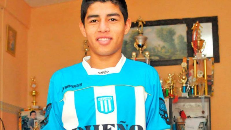 Fernando Valenzuela, con la casaca de Racing. Llegó al club desde Santiago del Estero.