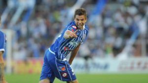 Leandro Grimi sonríe jugando para Godoy Cruz.