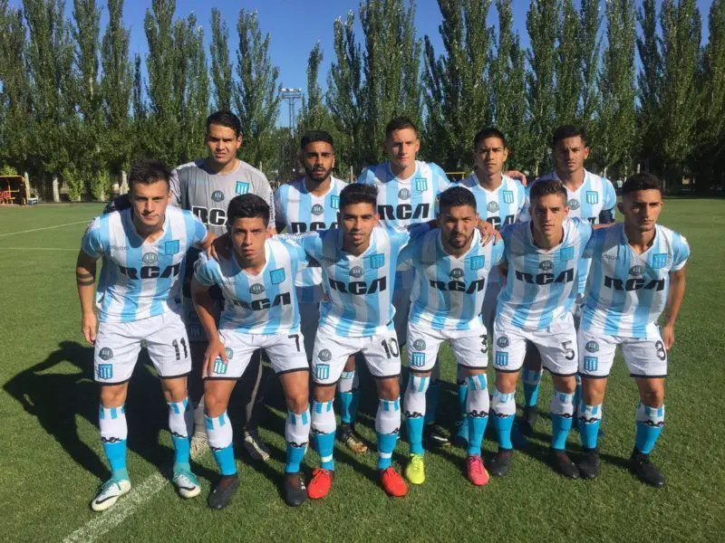 Formación de la Reserva de Racing