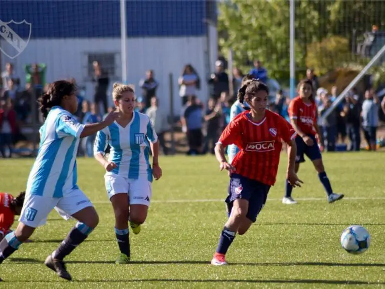 Racing recibió a Independiente en el predio Tita Mattiussi.