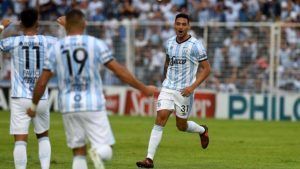 Cabral, titular en Atlético de Tucumán.