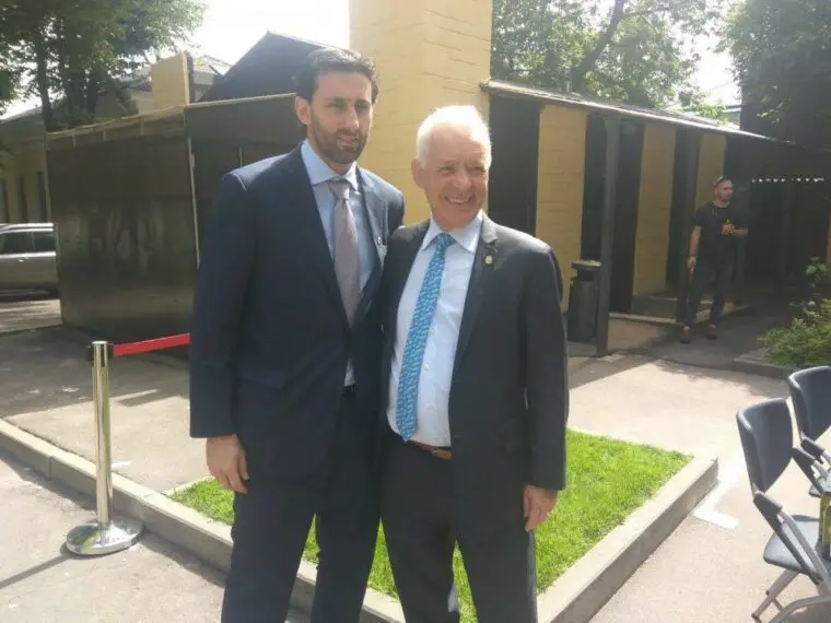 Racing Blanco Milito reunión elecciones