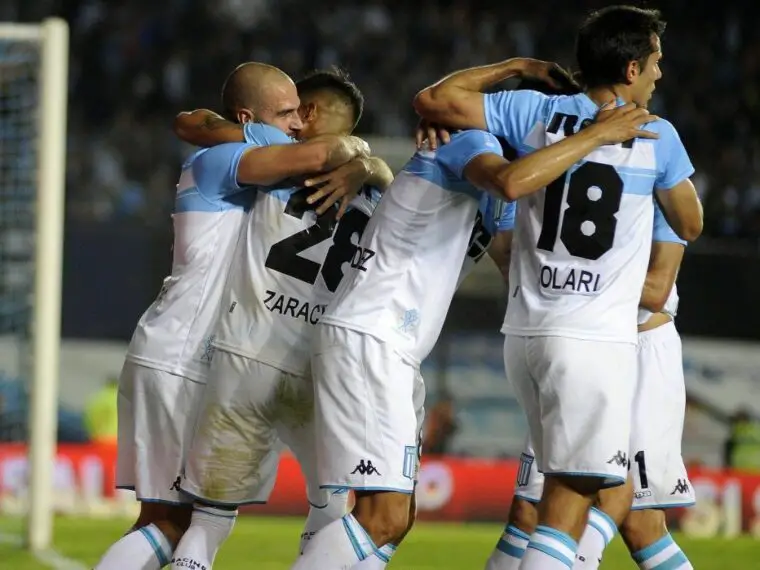 Licha y su aprendiz clásico en Racing