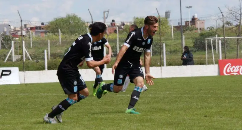 Tanque Espósito quedó libre en Racing