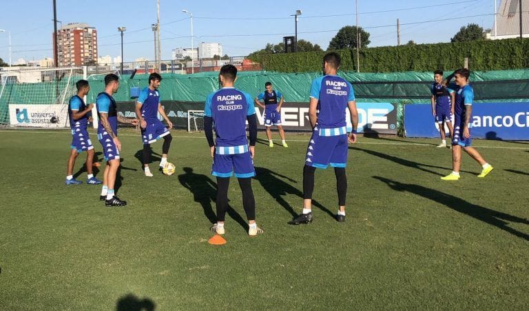 Racing mira de reojo hacia Holanda