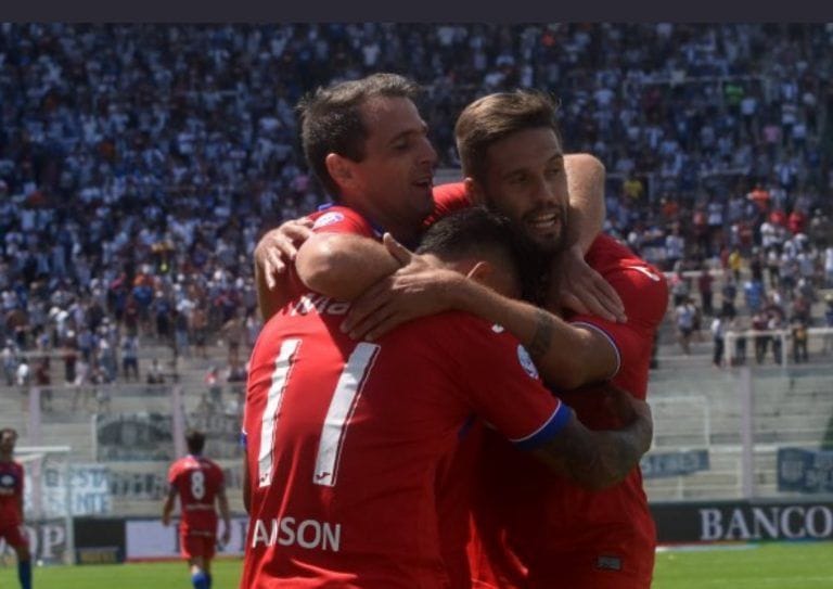 Racing enfrentará a Tigre en el Cilindro.
