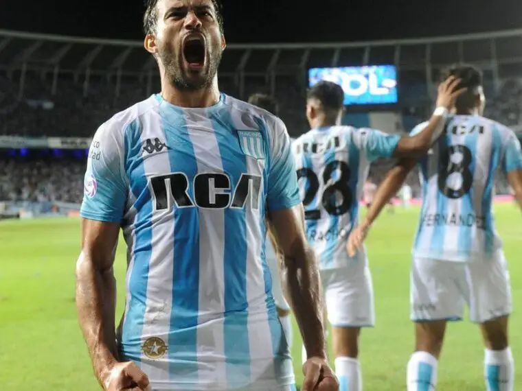 Racing en un momento bárbaro.