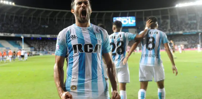 Racing en un momento bárbaro.