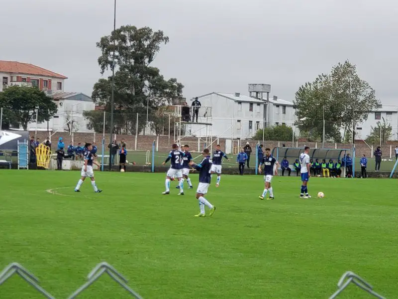 La Reserva de Racing perdió ante Vélez y, de este modo, se le cortó al racha de nueve juegos sin caídas entre torneo y esta Copa.