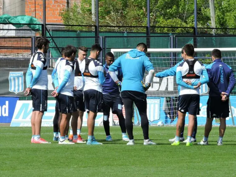 Racing y una Reserva con refuerzos