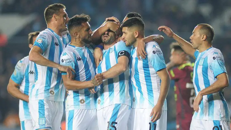 Racing - Godoy Cruz, el historial