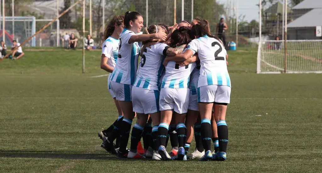 Racing volvió a sonreir en el fútbol femenino