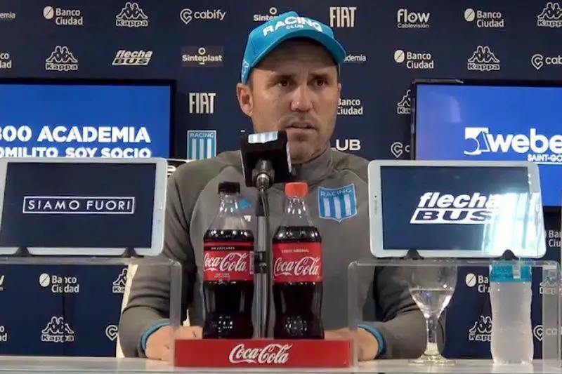 Coudet en conferencia tras el empate entre Racing y Talleres