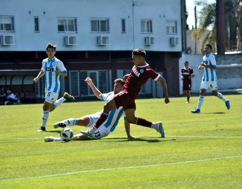 Racing cayó ante Lanús en Reserva