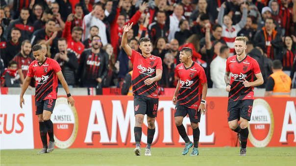 Paranaense, un rival de fuste en la preparación de Racing