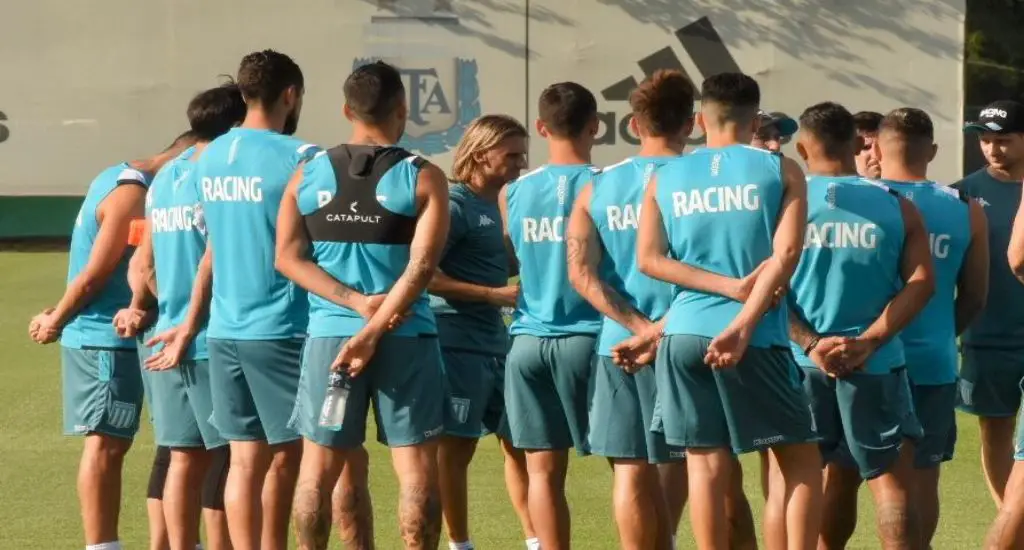 Las bajas en el mercado de Racing