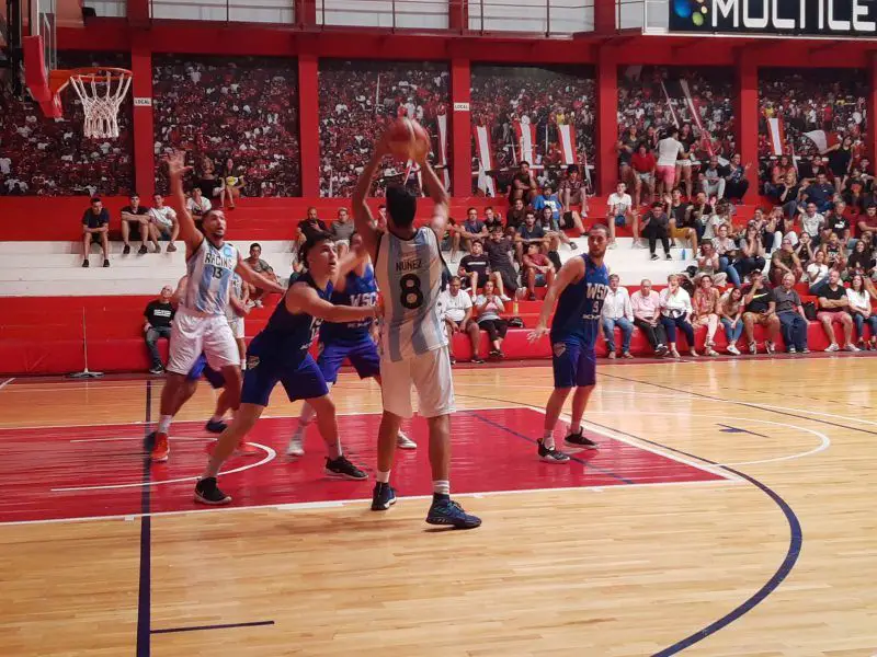 El básquet de Racing volvió a ganar y estiró su racha.