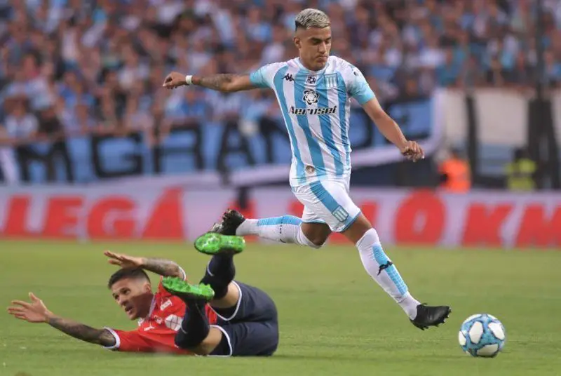 La guitarra de Lolo sonó en Racing