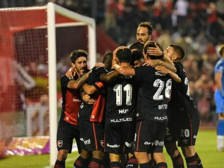 Racing - Newells en el historial de Rosario