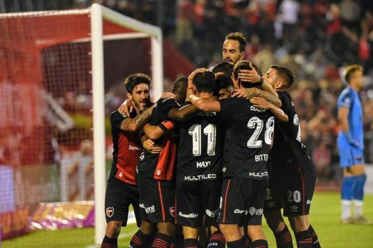 Racing - Newells en el historial de Rosario