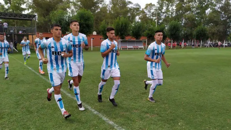 La Reserva de Racing visitó a Estudiantes.