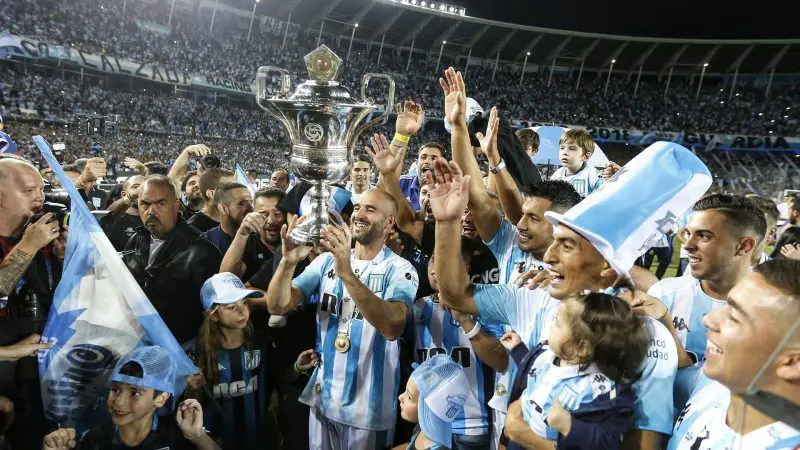 Racing y su tremenda cosecha de puntos en Argentina