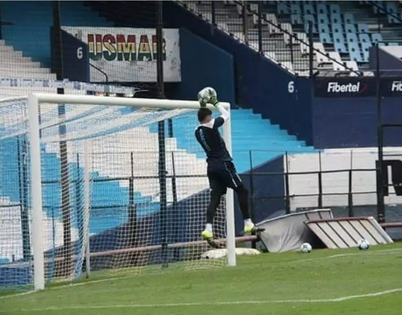 Piedrabuena y su triste salida de Racing.