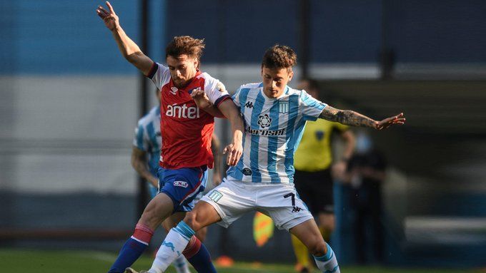 Garay tuvo un pésimo arbitraje en Racing - Nacional