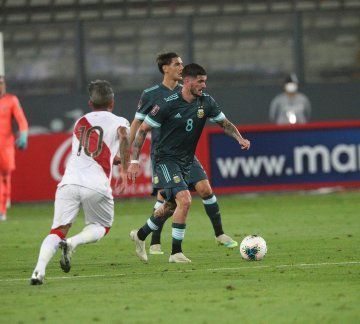 Racing Seleccion De Paul Lautaro Martínez