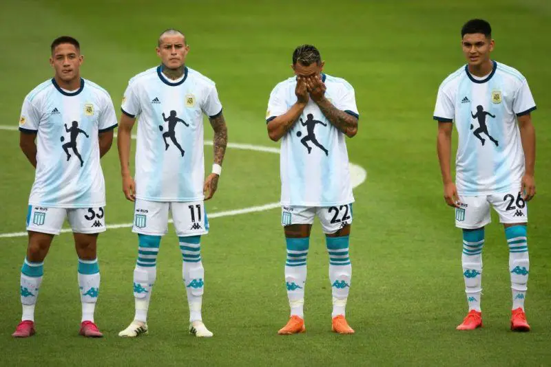 Montoya, sentido en la previa de Racing.