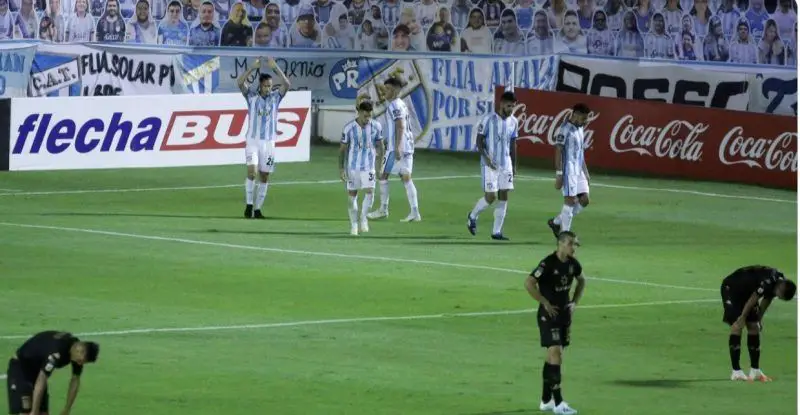 Racing perdió con Atlético. 