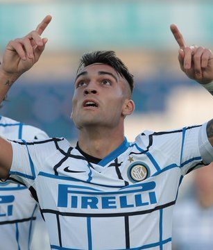 Lautaro, gol en Italia. 