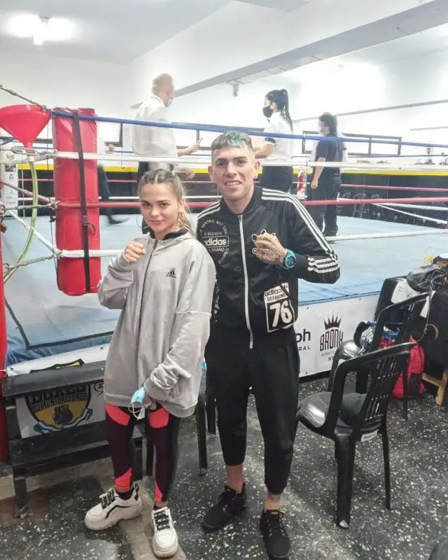 Micaela, otra campeona del boxeo de Racing.