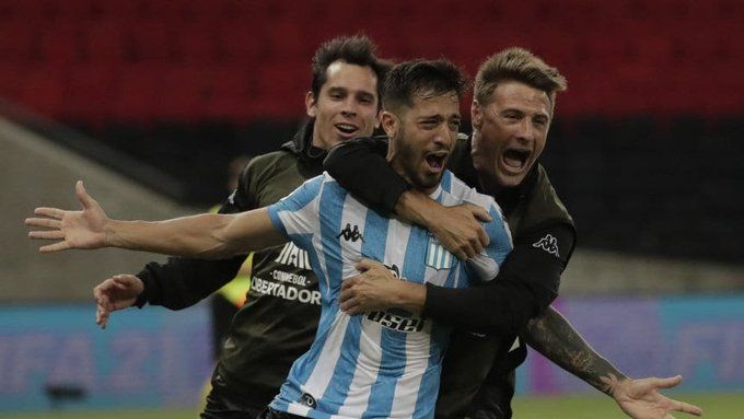 El que más banca a Fabricio Domínguez en Racing