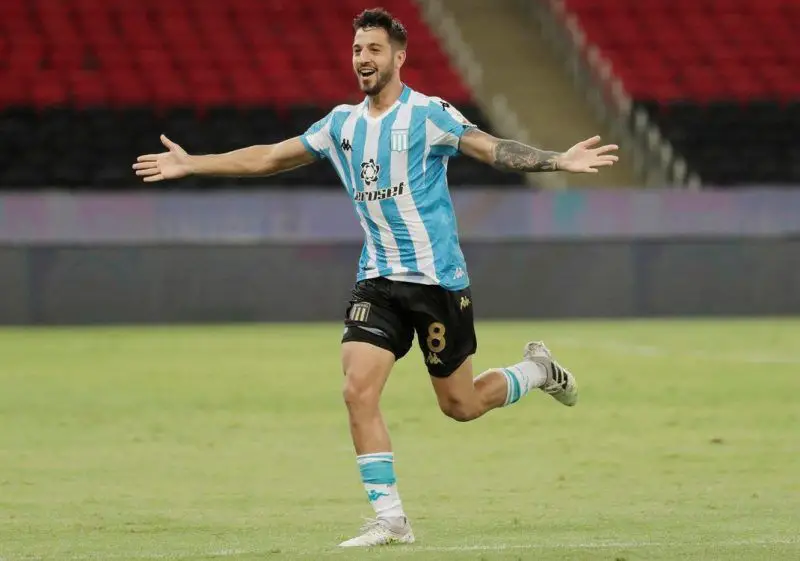 fabricio dominguez le dio el pase a Racing