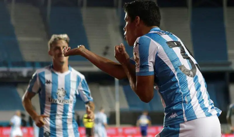 Racing y un reconocimiento de la conmebol