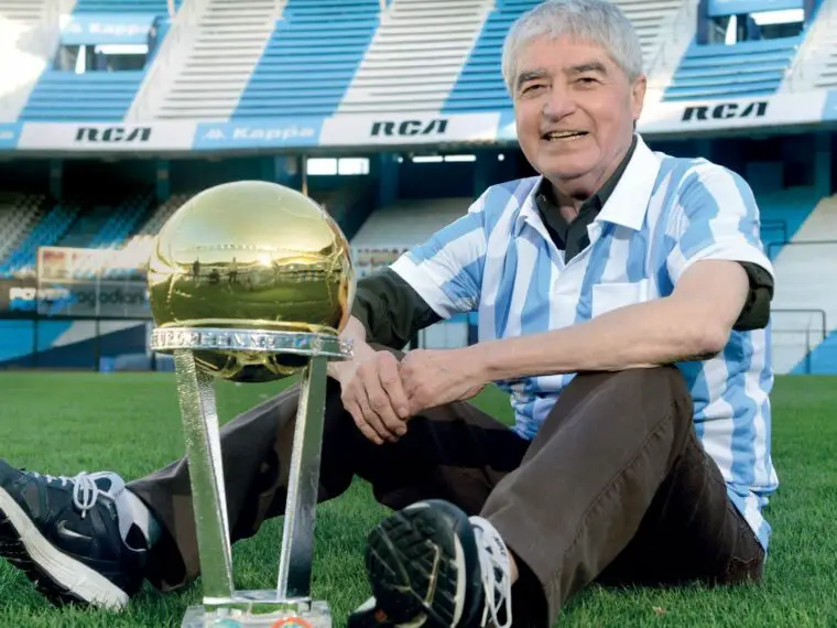 chango cardenas idolo de racing se recupera de Covid