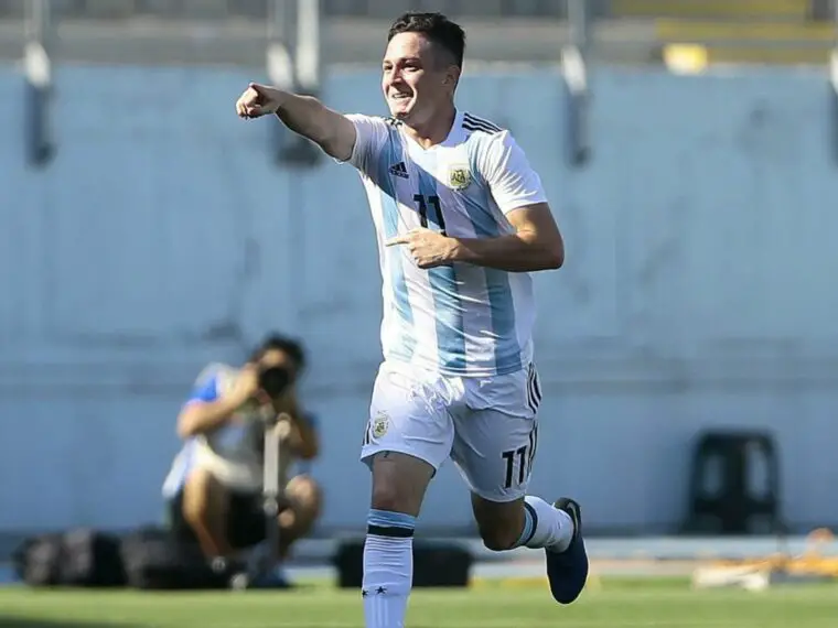 anibal moreno en la mira de racing