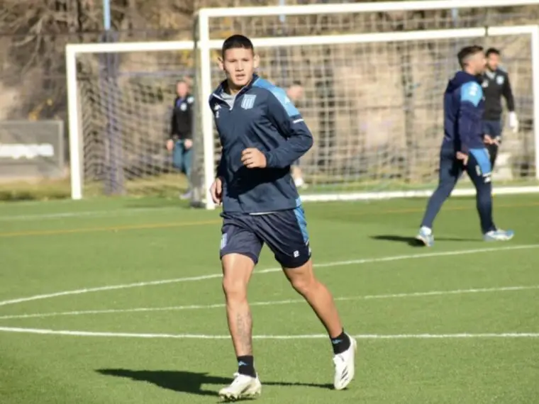 Juan José Cáceres, Racing