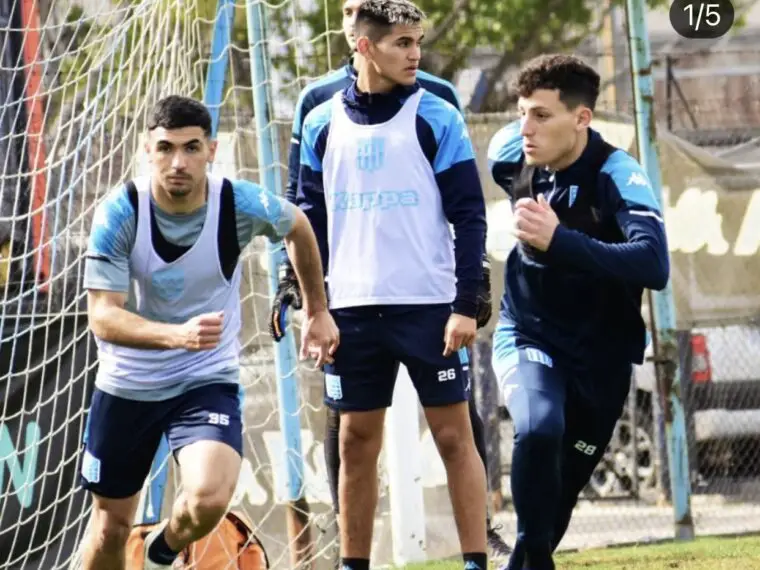 Racing le dio lugar a los pibes