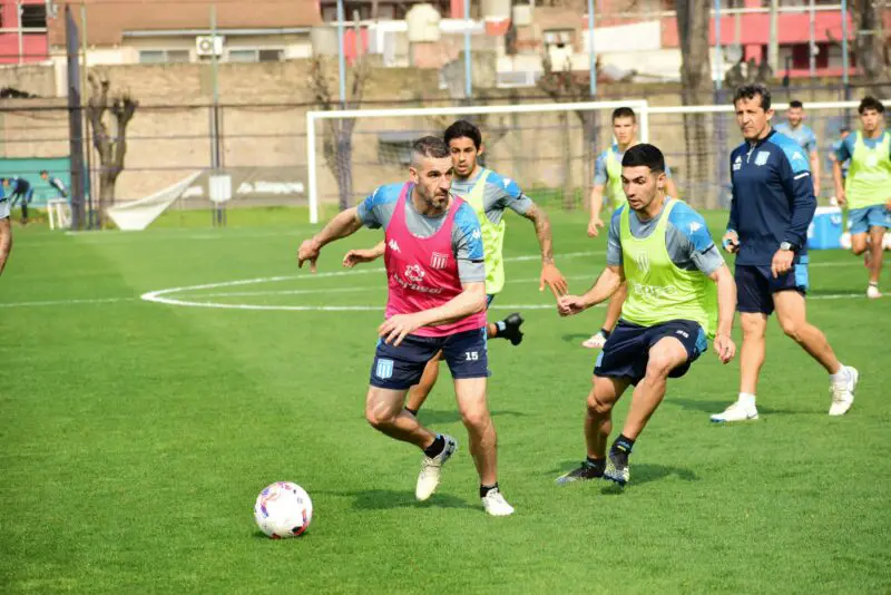 Racing, Julián López