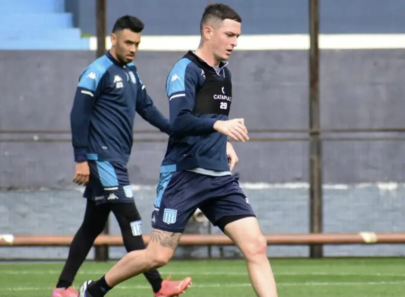 Racing Aníbal Moreno