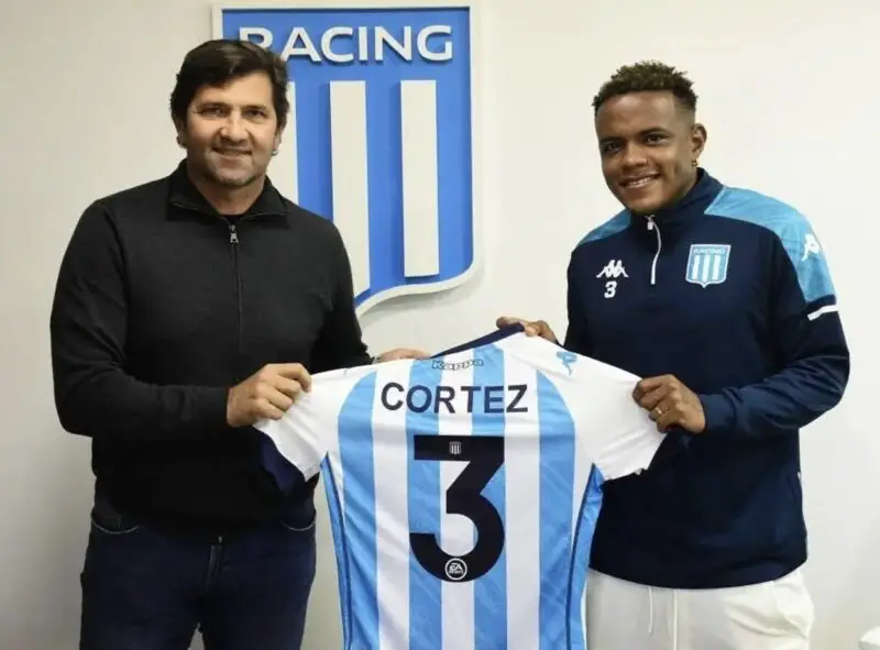 Racing, Cortez, mercado.