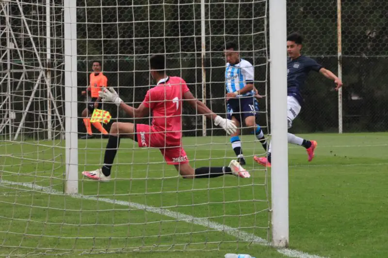 Racing-Talleres en Reserva. 